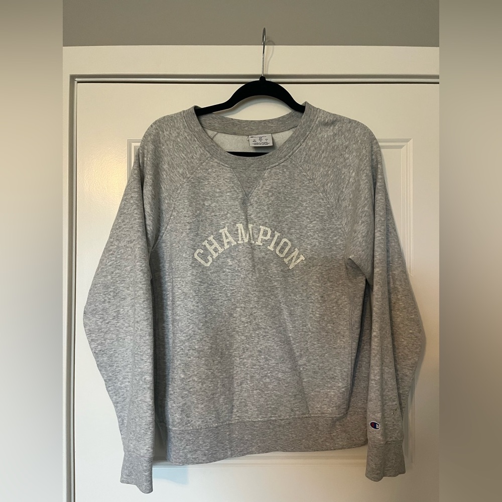 Champion women’s sweatshirt